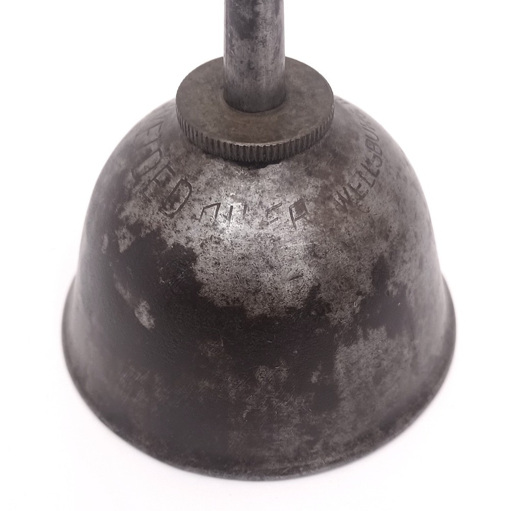 Vintage Wellsburg WV Metal Thumb Pump Oiler Oil Can 6" Tall X 3.5" Dia USA Made - Picture 4 of 9